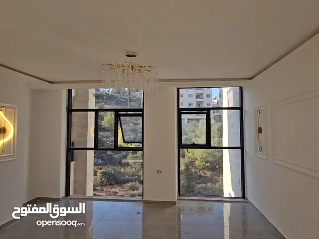 192 m2 3 Bedrooms Apartments for Sale in Ramallah and Al-Bireh Al Tira