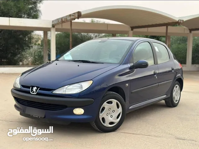 Used Peugeot 206 in Jumayl