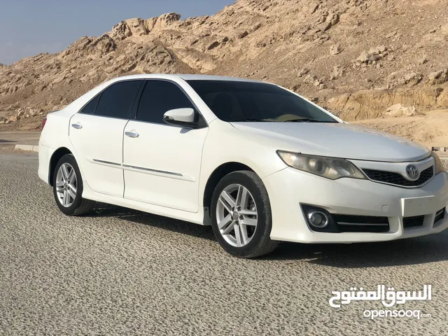 تويوتا كامري 2.5L SE 204 HP 2014 خليجي Toyota Camry 2.5L SE 204 HP 2014 Gulf 6T1BF9FK9DX453535