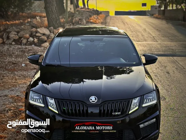سكودا اكتافيه vrs