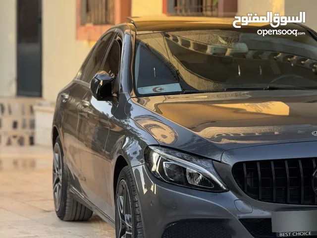 مرسيدس سي 200 موديل 2017 آيد أولى