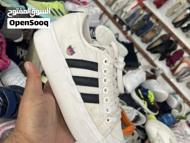 شروة احذية رعوي اوروبي