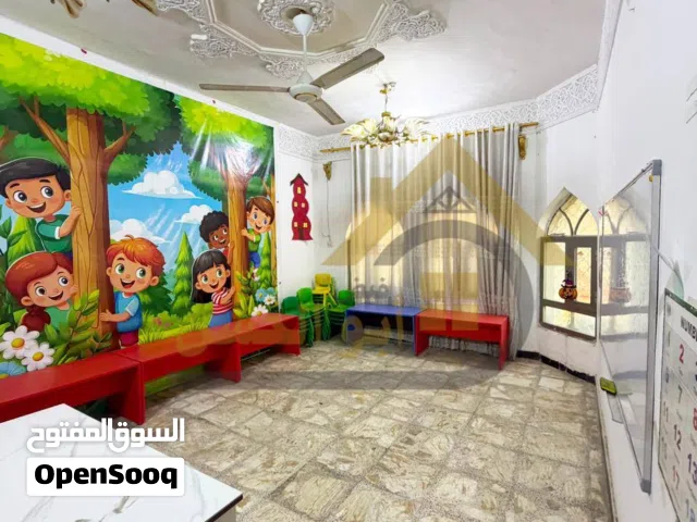 350 m2 5 Bedrooms Townhouse for Rent in Basra Jubaileh