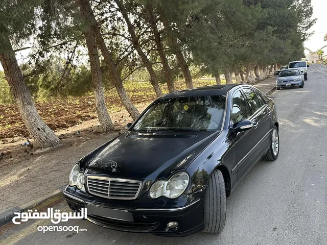 مرسيدس c200 موديل 2001 افنجارد