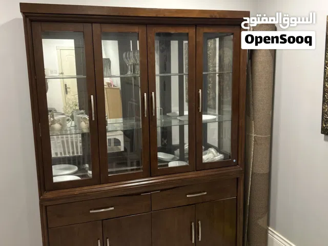 Built-in electric oven Teka brand sparingly used and Crockery shelf for immediate sale