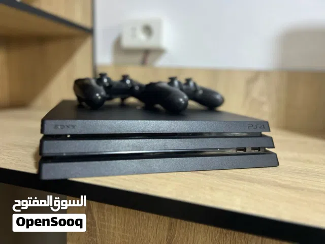 بلاستيشن 4 برو مهكر استيراد اروبي شبة جديد اقرأ الوصف معه21 لعبة
