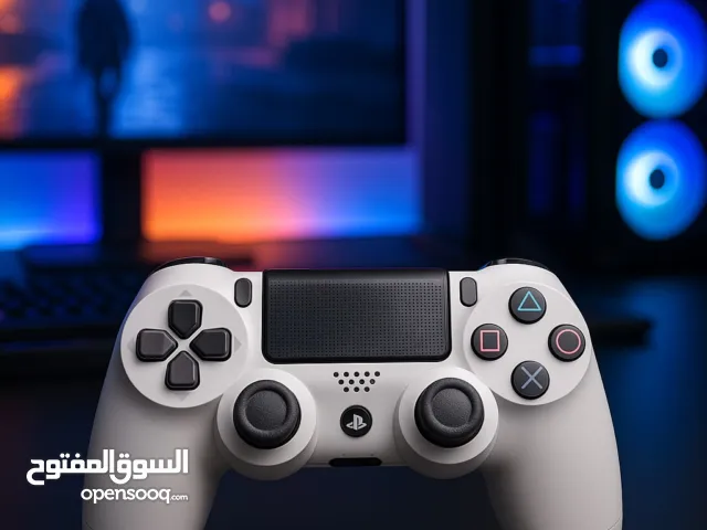 جهاز تحكم كنترولر ps4 جديد فخمه وبلون الأبيض و الأسود ps4 controller white and black available