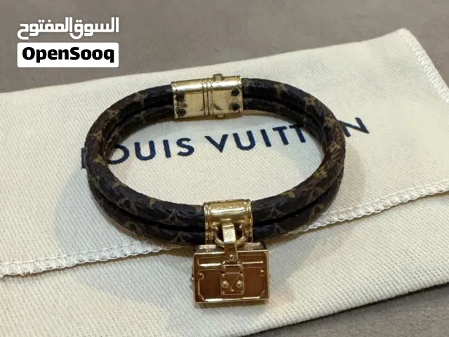 اسواره لويس فيتون مستعمله كالجديد