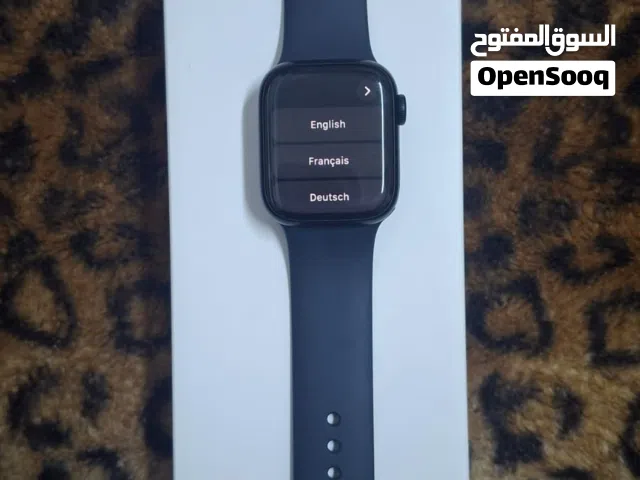 Apple watch series 8 ساعة ابل مستعملة بحالة ممتازة مع مميزات متقدمة  يتوفر مع الساعة جميع الملحقات