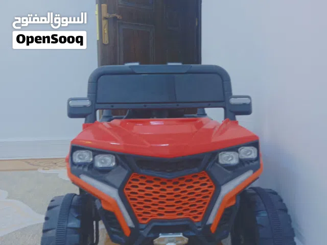 سيارة اطفال