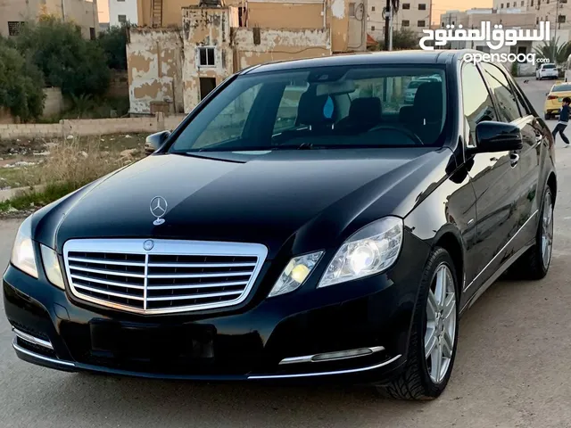 Mercedes E200.2011 ELEGANCE