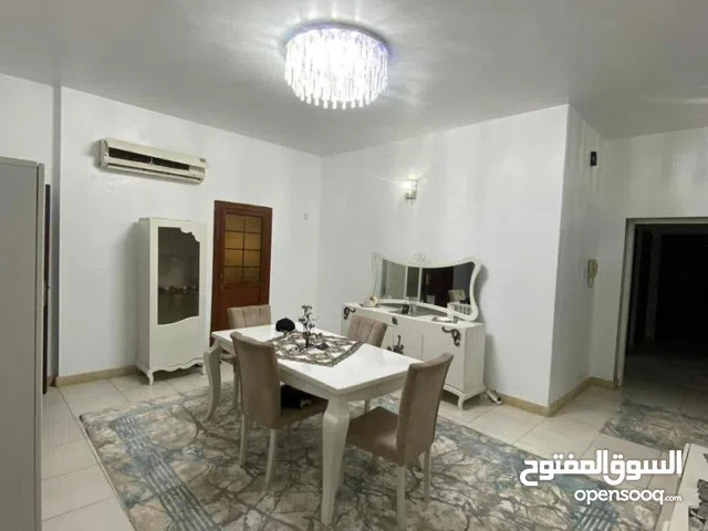 شقة للبيع خلف مركز الفويهات