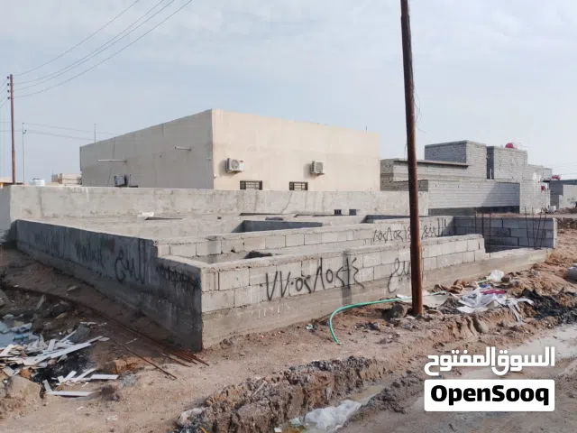 133 m2 2 Bedrooms Townhouse for Sale in Basra Abu Al-Khaseeb