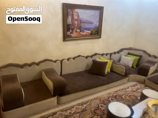 جلسه عربيه مع برادي و طاولات