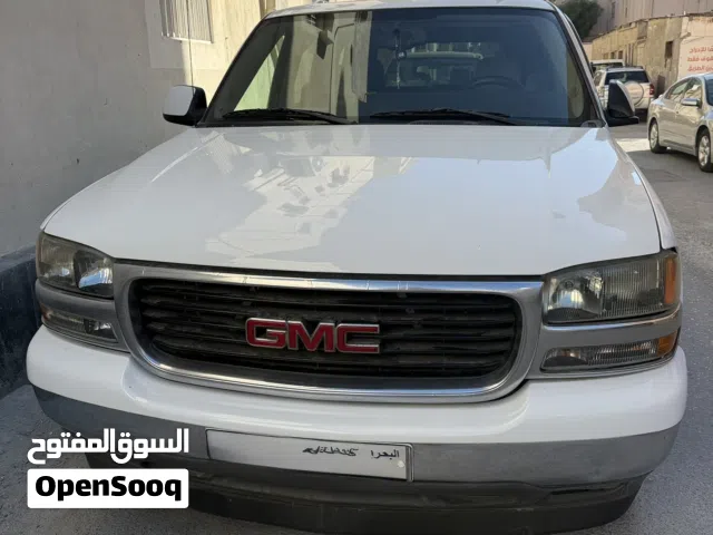 Used GMC Yukon in Northern Governorate