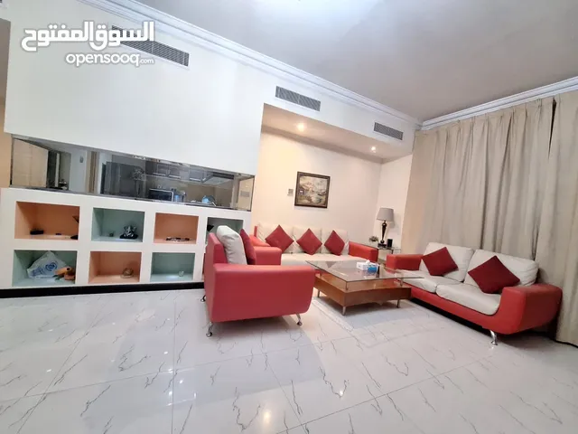 120 m2 2 Bedrooms Apartments for Rent in Manama Juffair