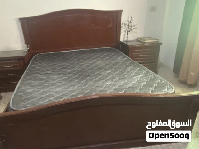 غرفة نوم خشب الزان100