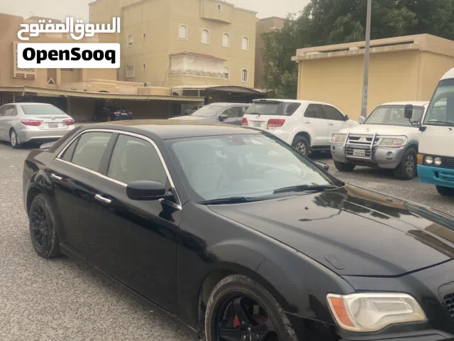 2013 كرايسلر 300 300S v8
