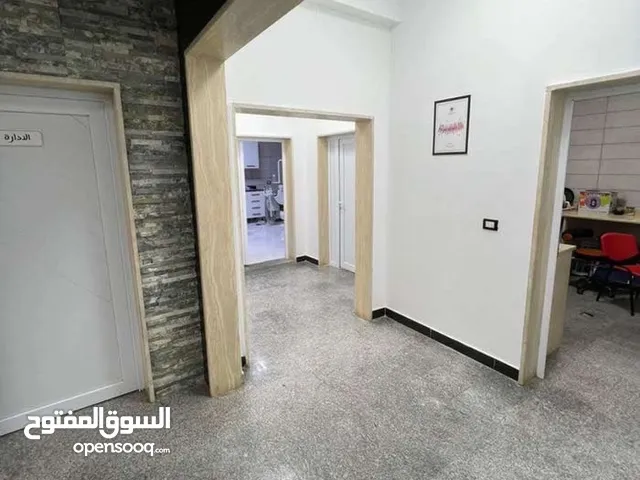 فيلا تجاريه من دورين وبيزمنت تصلح اي نشاط تجاري وخدمي ف النوفلين