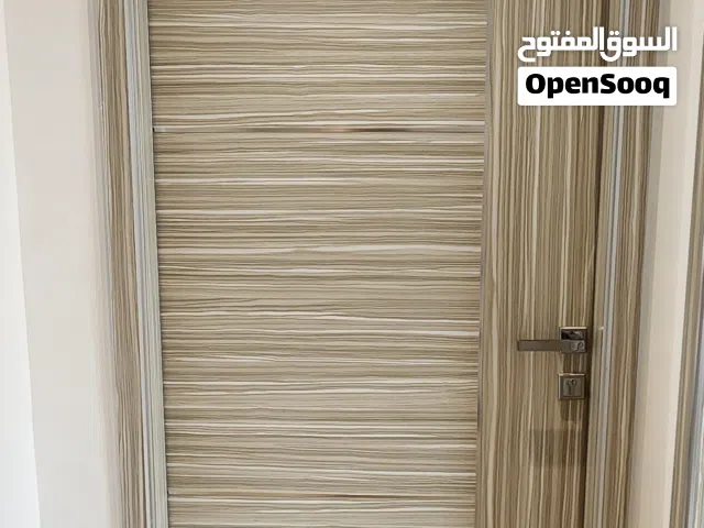 ابواب خشبيه مستعمله للبيع