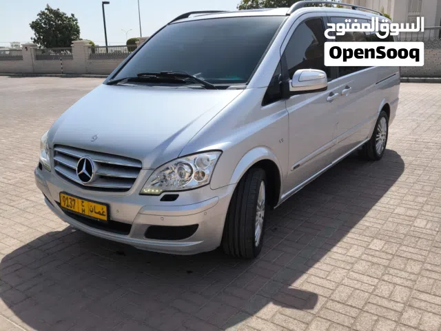 100% accedint free original paint Zawawai showroom low mileage well maintained. وكالة عمان بدون اي