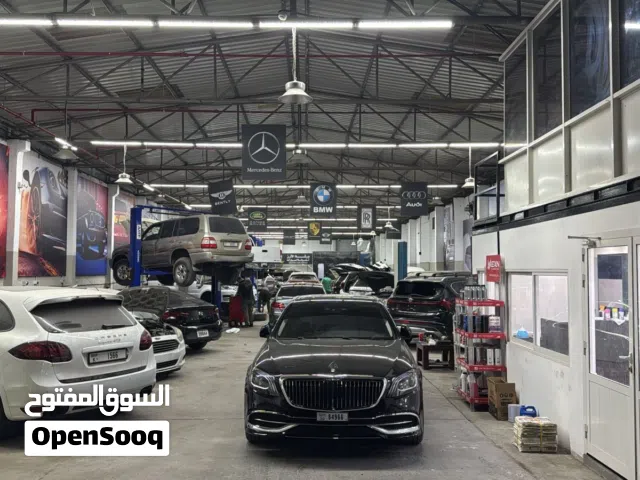 كراج سيارات جاهز للبيع مع الرخصة بموقع مميز على الشارع العام