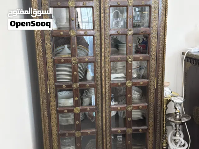 بوفيه مع خزانة أدراج من الخشب الطبيعي ( قطعتين )
