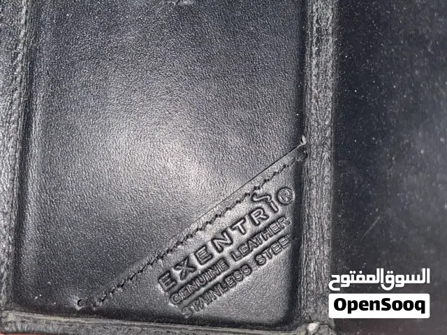 بوك اصلي من ماركة Exentri مستخدم حالته جيدا