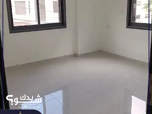 165m2 3 Bedrooms Apartments for Sale in Ramallah and Al-Bireh Ein Munjid