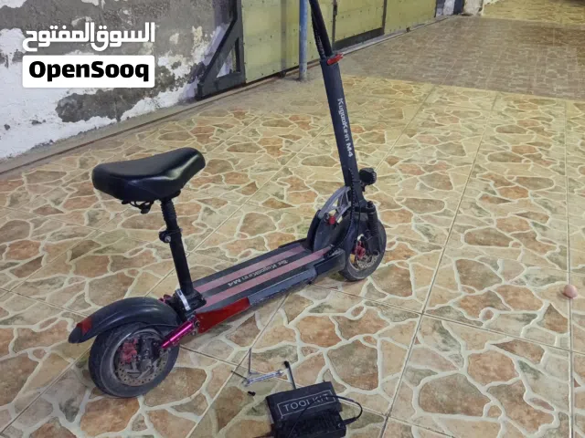 اسكوتر بحاله ممتازه غير قابل للتفاوض
