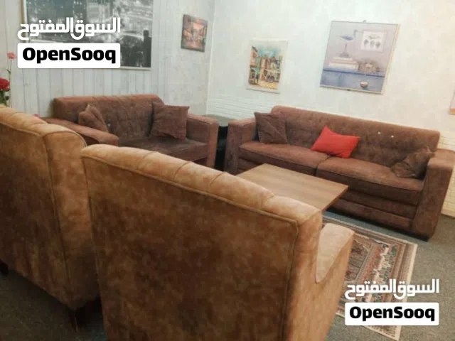طقم كنب خشب سويد سبع مقاعد.. بحاله جدا ممتازه للبيع المستعجل