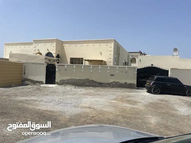 100 m2 2 Bedrooms Apartments for Rent in Al Batinah Al Masnaah