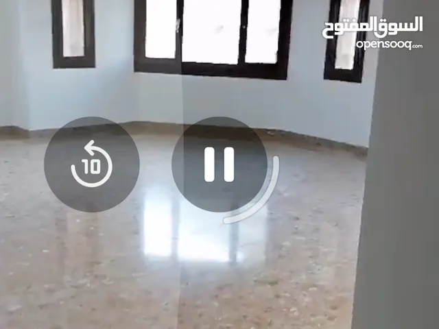 420 m2 4 Bedrooms Apartments for Rent in Hawally Zahra
