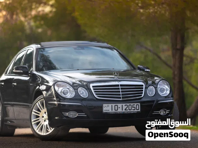 مرسيدس بنز E200 موديل 2008 افنجارد فل اوبشن بانوراما سبورت بكج بحالة ممتازة