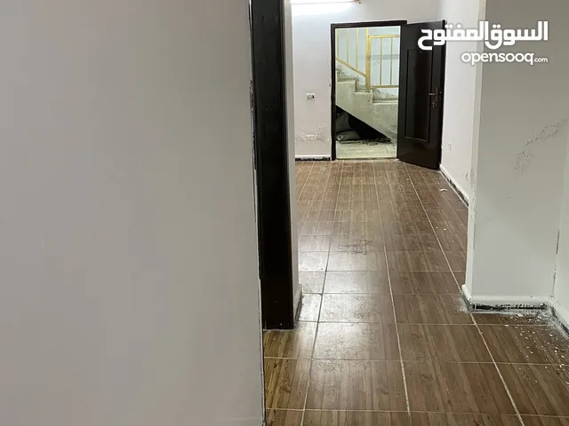 100 m2 2 Bedrooms Apartments for Rent in Zarqa Al Hashemieh