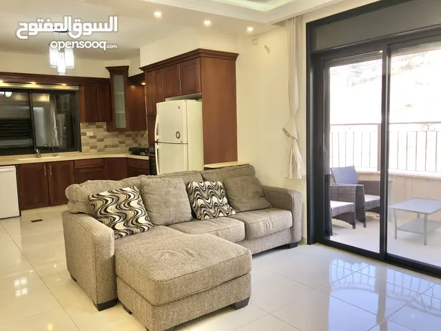 165 m2 3 Bedrooms Apartments for Sale in Ramallah and Al-Bireh Al Tira