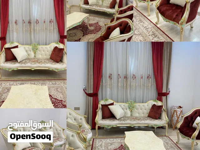 كراسي راقيه جدا - 7 اشخاص