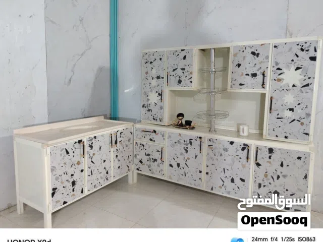 كاونتر مترين  مع ملحق مترين   مع سنك مرمر متر وعشرين