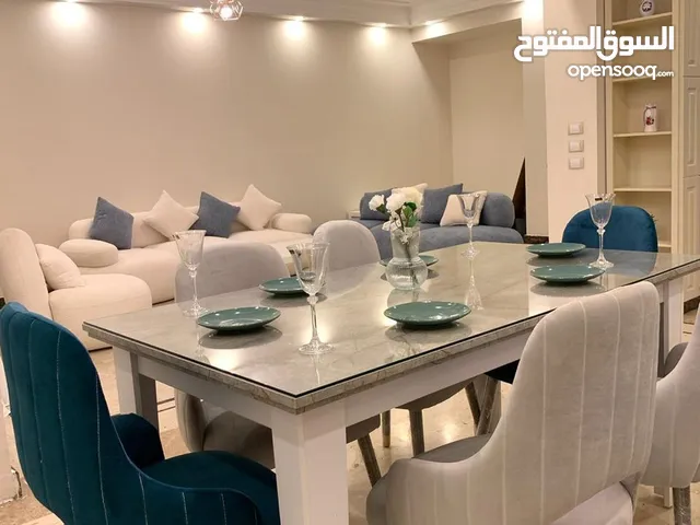 400 m2 3 Bedrooms Villa for Rent in Giza Sheikh Zayed