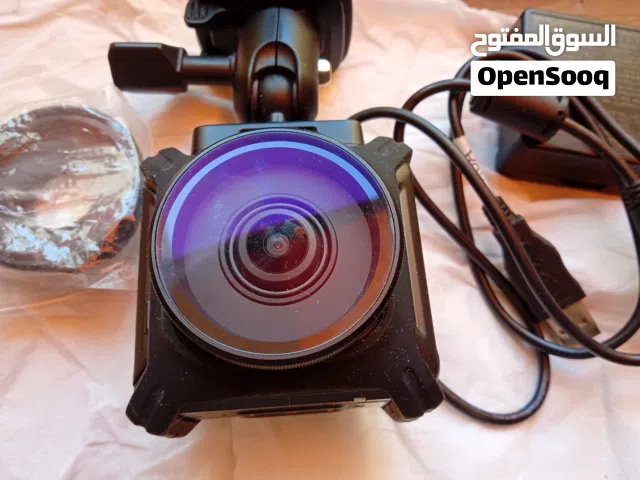 كاميرا نيكون كي ميشن 360 هي كاميرا تصوير الحركة ثنائية العدسة، تلتقط صورتين بدقة 4K فائقة الوضوح