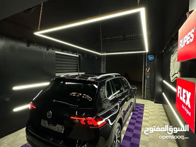 Vw tiguan fully loaded 2019 black edition 4*4