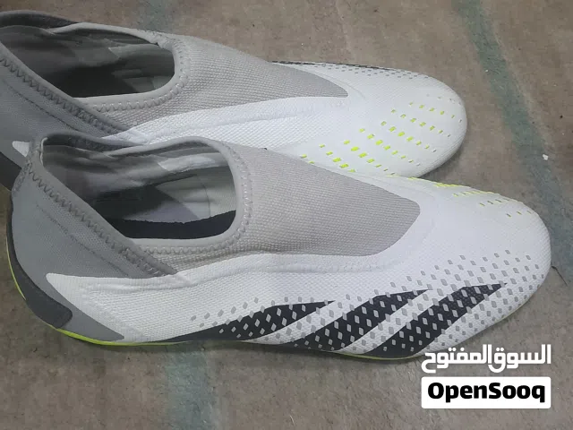 44.5 Sport Shoes in Hawally
