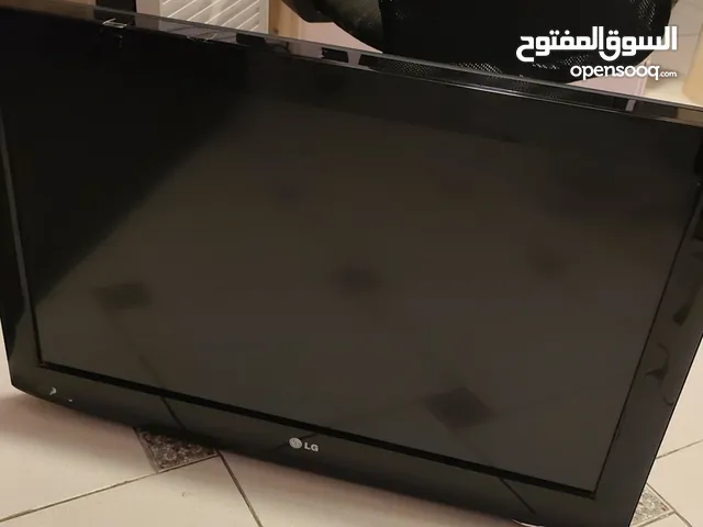 تلفزيون ( Lg ) مستعمل 32 بوصه .