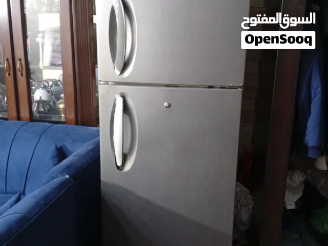 ثلاجة أل جي Lg مستعملة بحالة ممتازة لا تحتاج لأي شيء