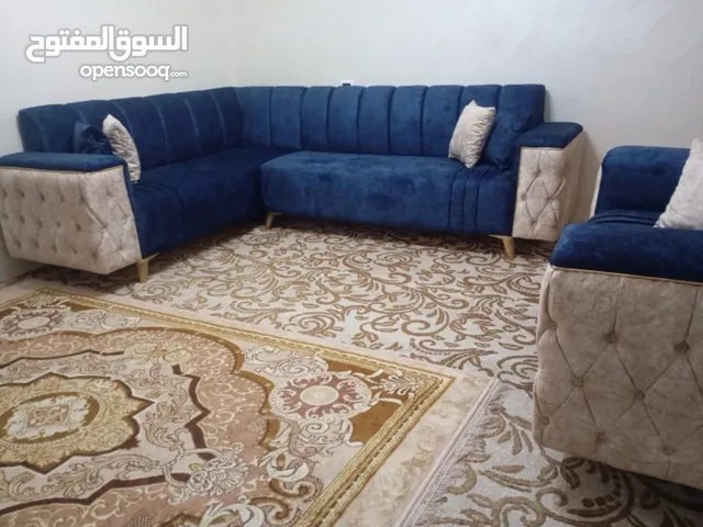 طقم كورنر كبتني خشب لاتيه وقراط وسفنج ضغط عاليه وقماش روز اسطنبولي موشح وعليه طبقة بليستر طبي