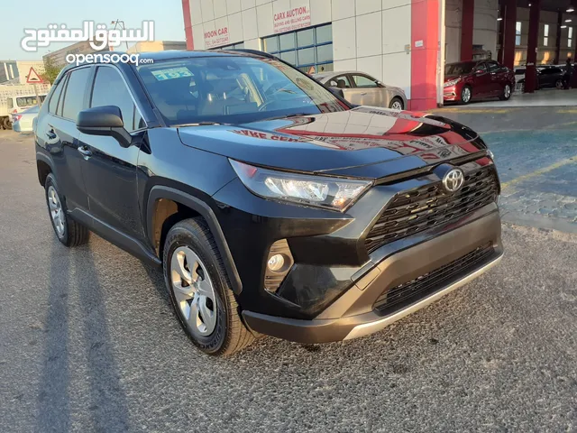 Toyota rav4 LE 2021 

for export only