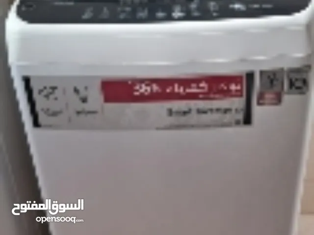 LG 9 - 10 Kg Washing Machines in Al Sharqiya