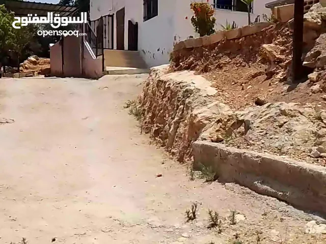 125 m2 3 Bedrooms Townhouse for Rent in Irbid Kufr Ma'
