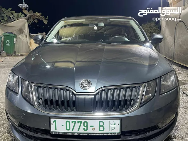 سكودا اوكتافيا 2019
