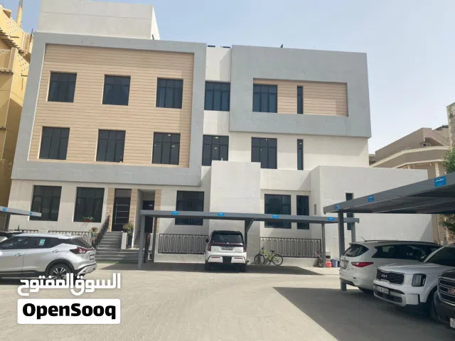 للايجار شقة فاخرة في سلوى